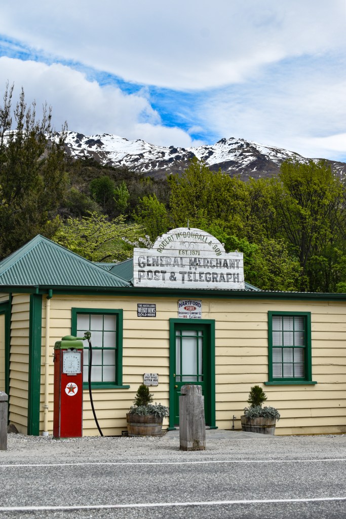 How to Find the Best Local Experiences and Hidden&nbsp;Gems